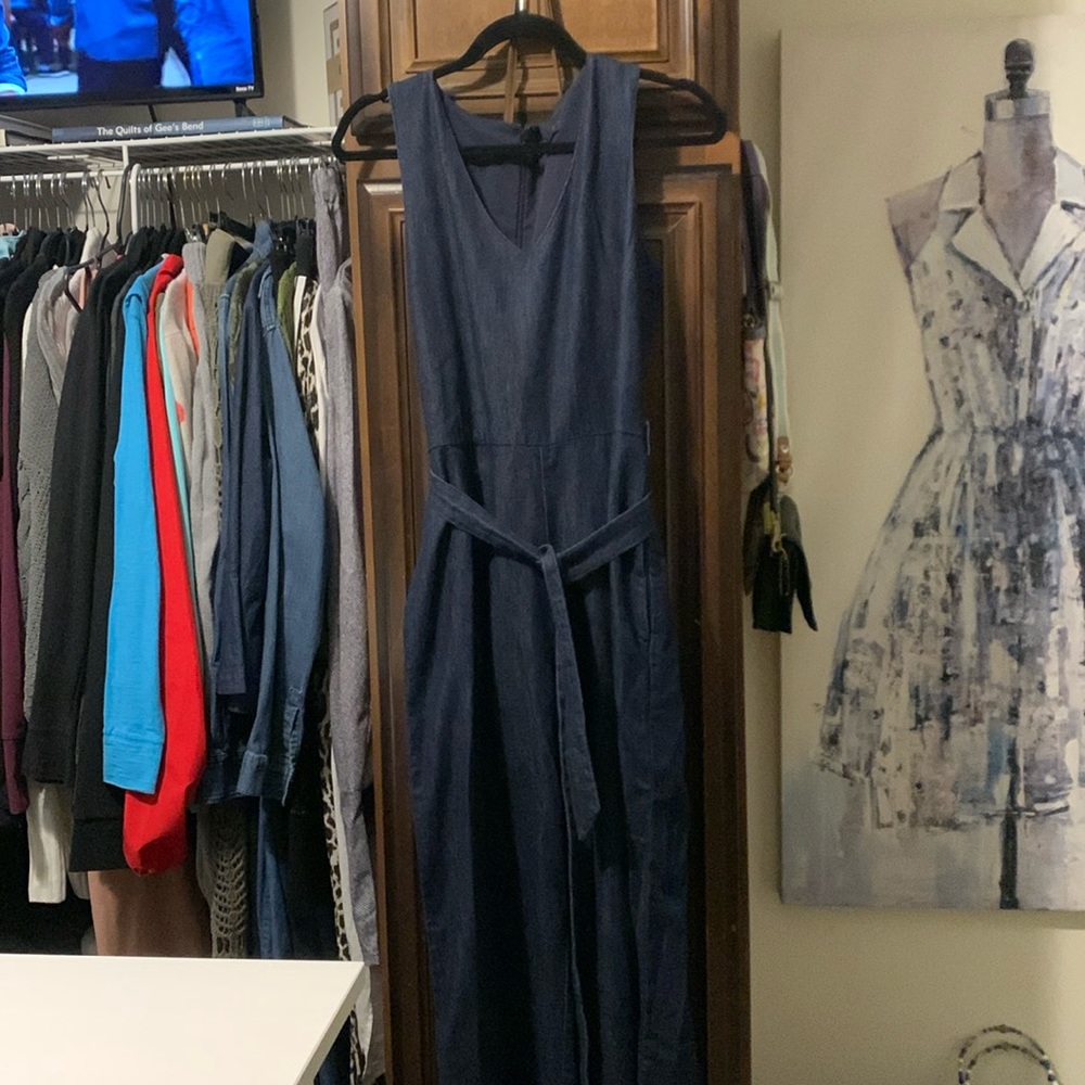 Banana Republic denim jumpsuit size 8